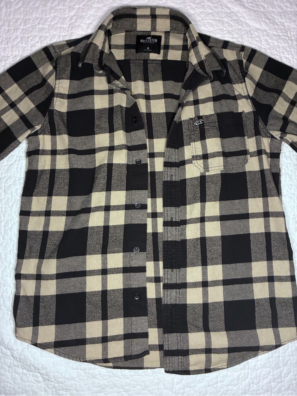 Hollister Plaid Button Front Shirt Men’s Medium